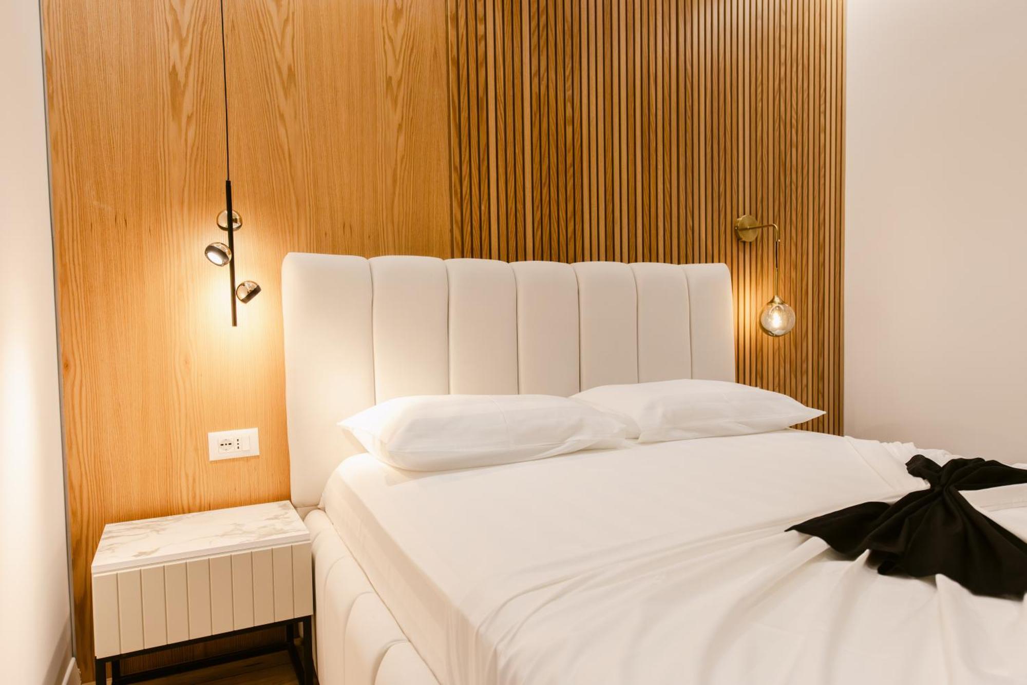 Hotel Olsi ซารานเดอ ภายนอก รูปภาพ